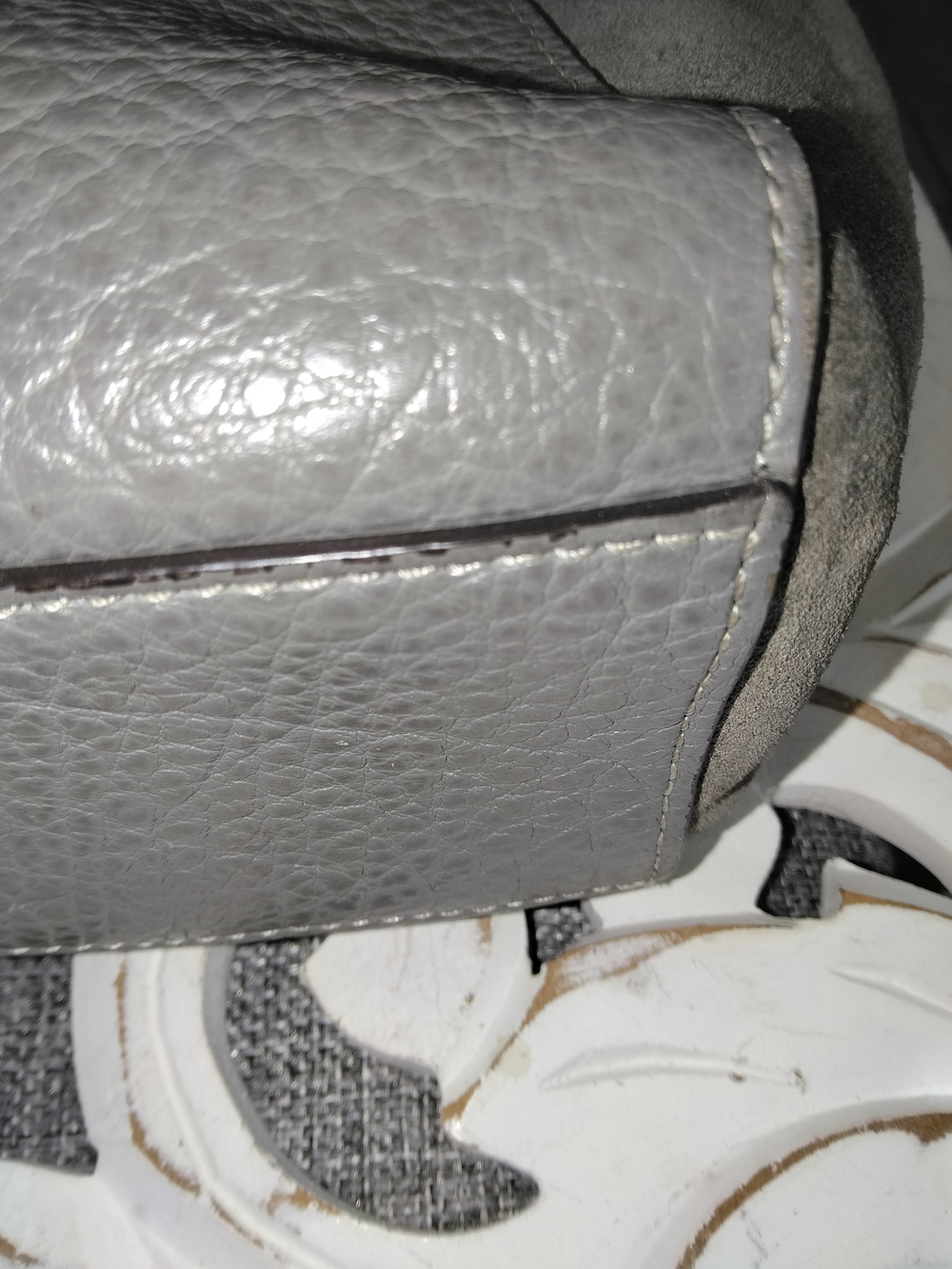Coach Women's Gray Leather Tote Bag - Picture 8 of 10